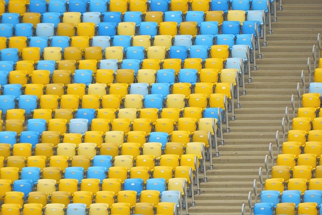 虽然每一个 虽然每一个